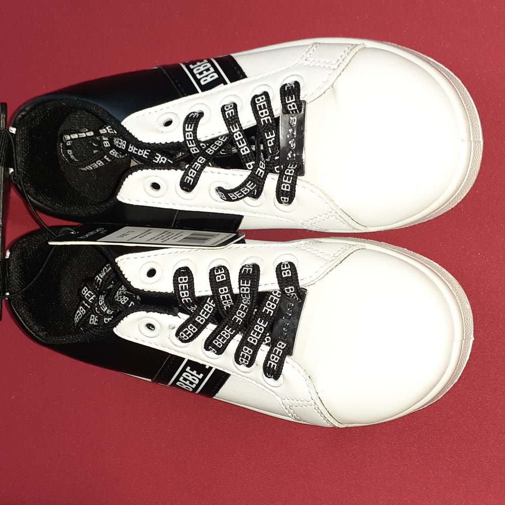 Bebe Sneakers